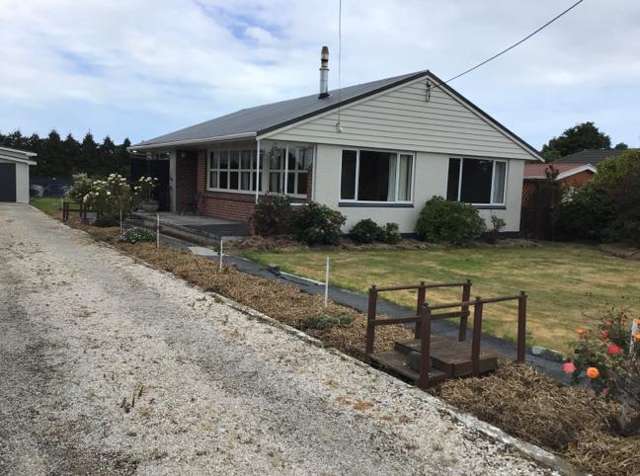 3-Bedroom Brick Home Close to Town Centre