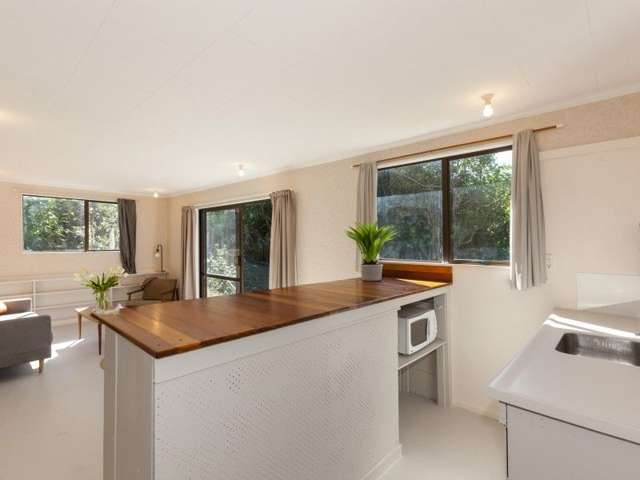 88 Wellington Road Paekakariki_4