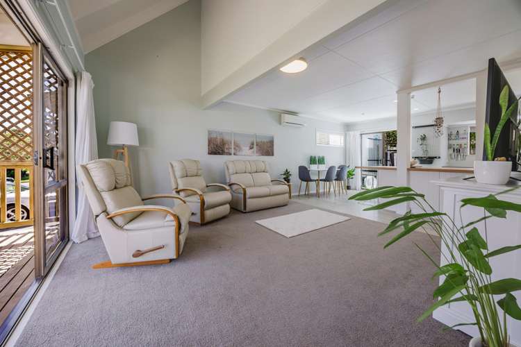 2/11 Cairngorm Place Highland Park_5