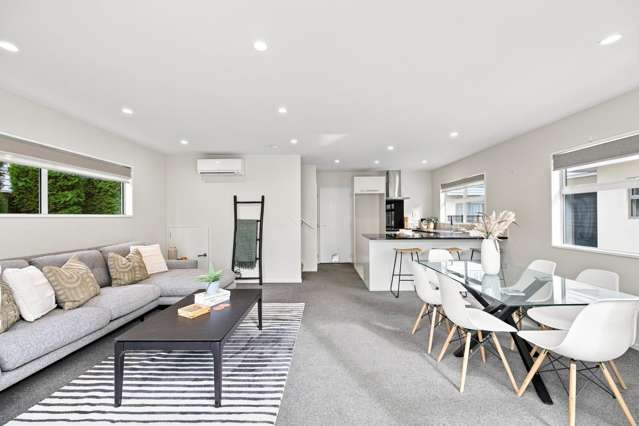 2/33 Elizabeth Street Riccarton_1