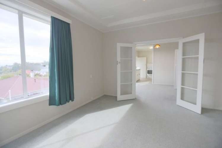 137 Riselaw Road Calton Hill_9