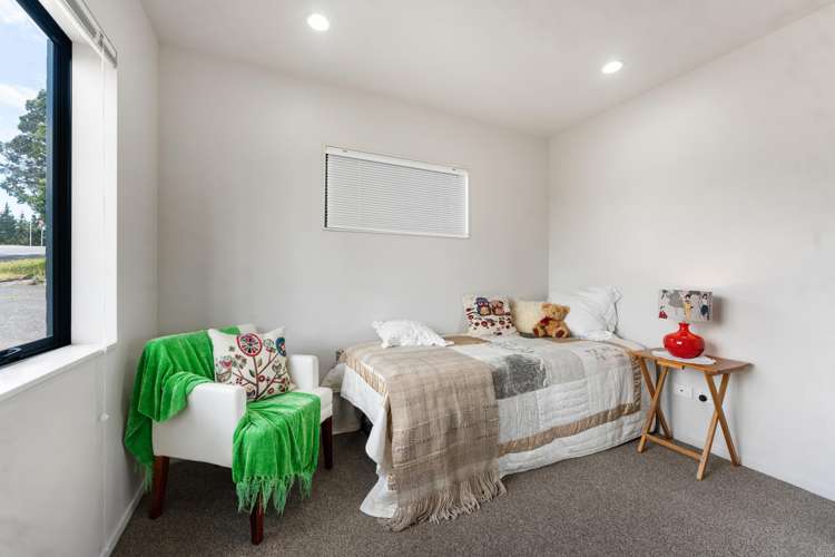 2a Sycamore Drive Sunnynook_13