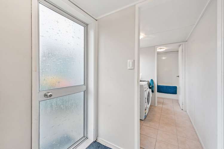 27a Sumner Street Glenholme_10