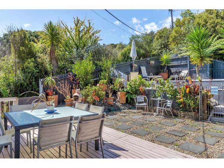 16 Paris Place Birkenhead_18