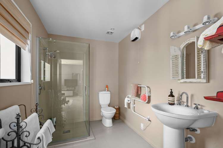 120 Hillview Road Alexandra_27