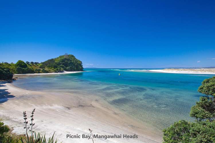 2/115 Lawrence Road Mangawhai_19