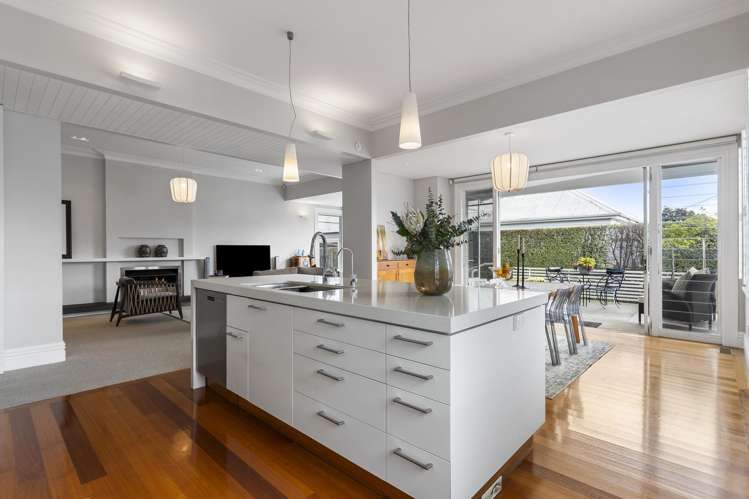 62 Gladstone Road_5