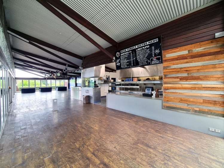 165-183 Long Road Tamborine Mountain_14