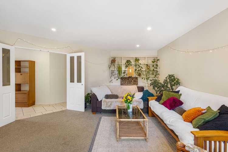 10 Shearwater Drive Woolston_7