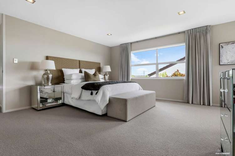 86 Long Drive Saint Heliers_13