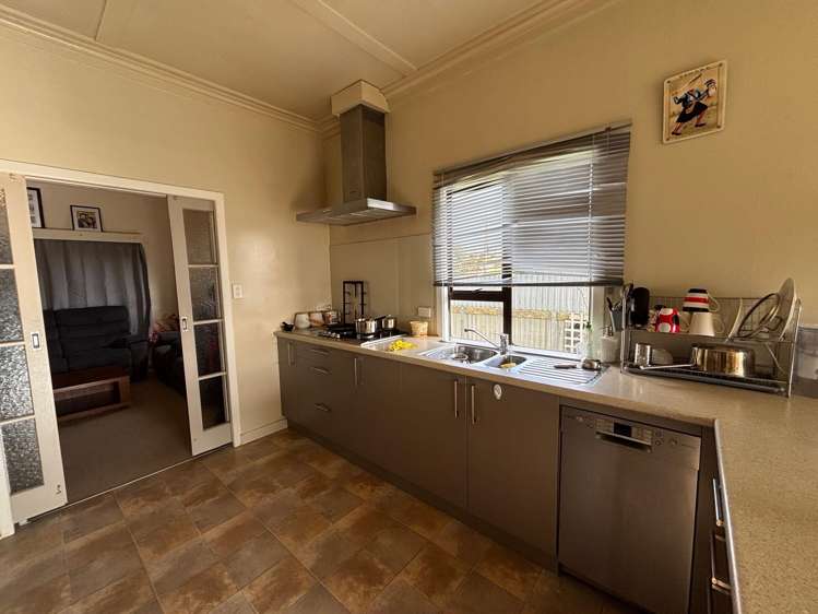  12 Fox Road Springvale_7