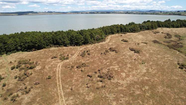 Lake Road Okaihau_9