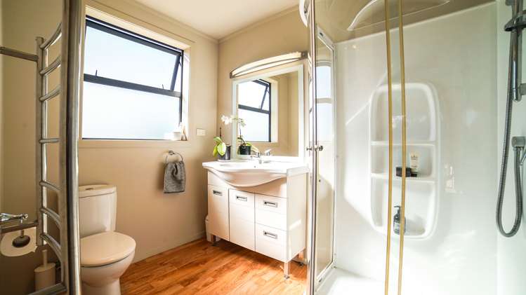 11 Toiora Close Takaka_13