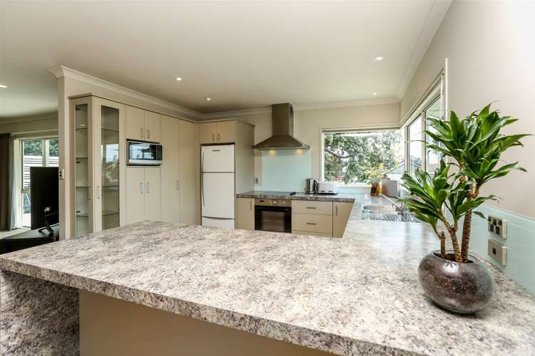 67 Whiteley Street Moturoa_5