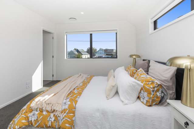 1-2/464 Gloucester Street Linwood_4