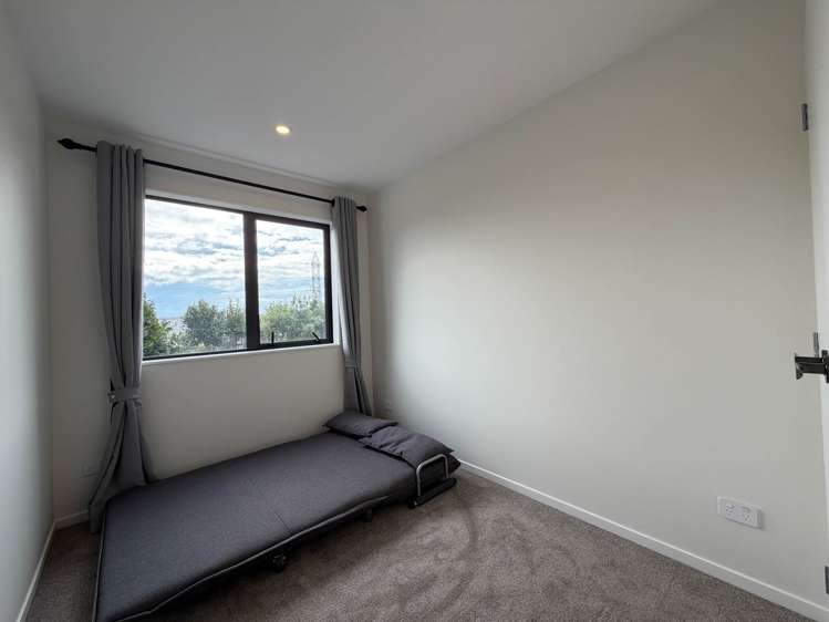1/145 Tirimoana Road Te Atatu South_10