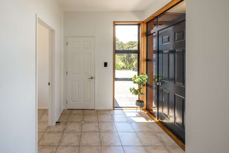 20 Waimangu Road Waiheke Island_10