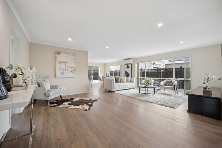 377 Richardson Road Mount Roskill_2