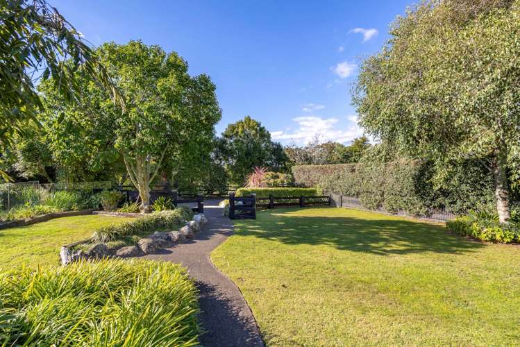 32 Cloverfields Drive Waimauku_38