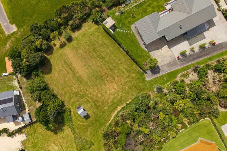 18 Mahia Heights Drive Mahia_8