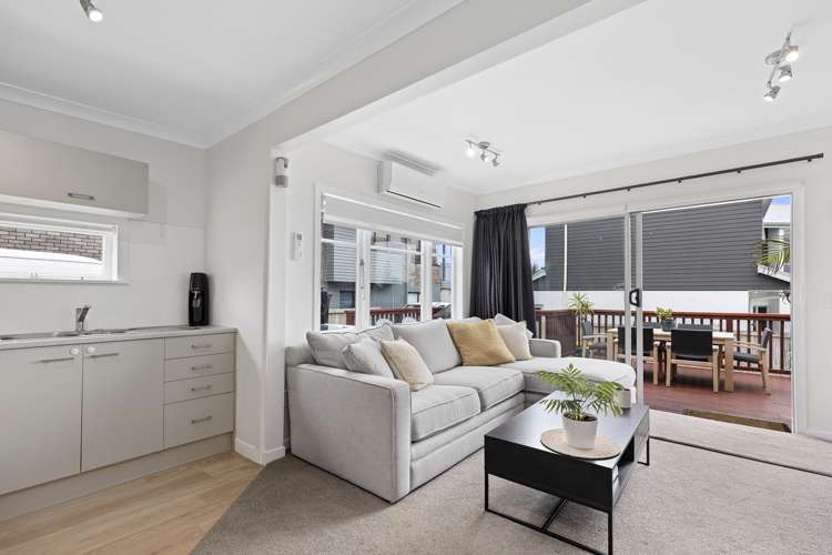 1022 Papamoa Beach Road Papamoa_6