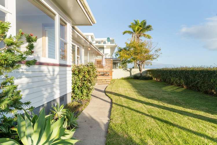 102 Harbour Drive Otumoetai_18