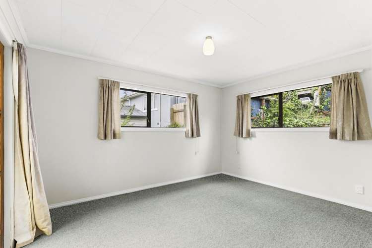 81 Emano Street_5