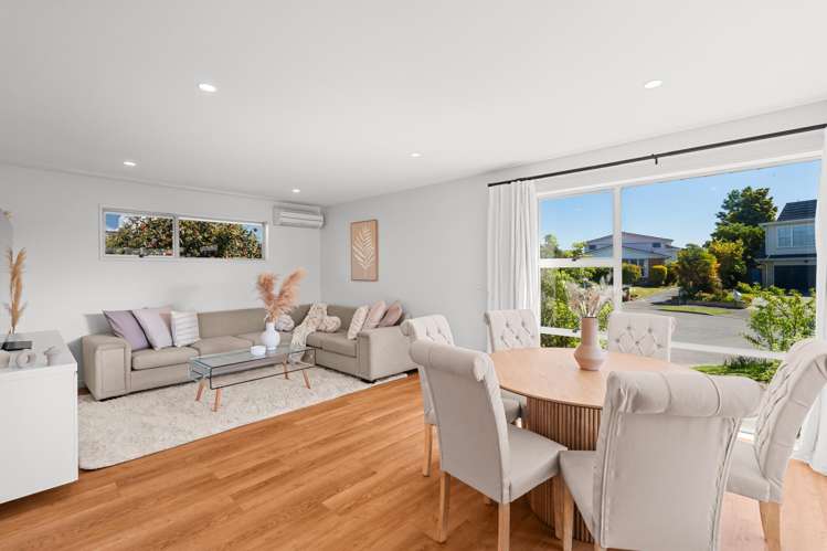 6 Larkhill Place Russley_8