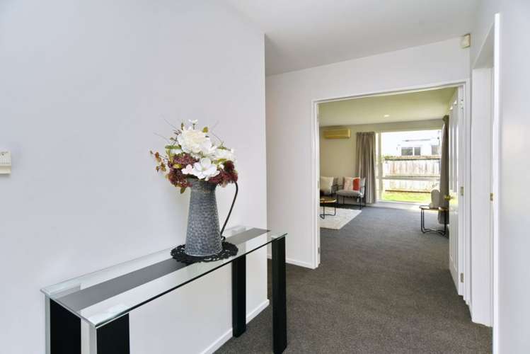 641 Main North Road Belfast_18