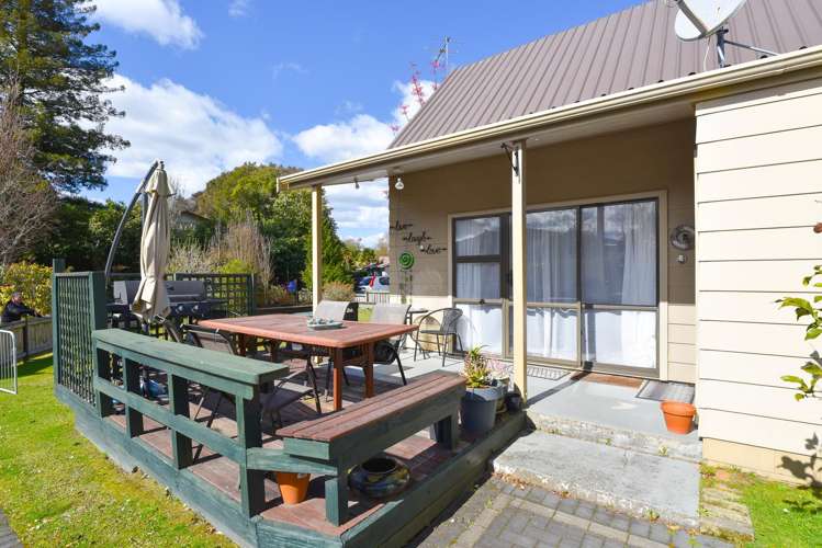 6 Westbrook Place Pomare_6