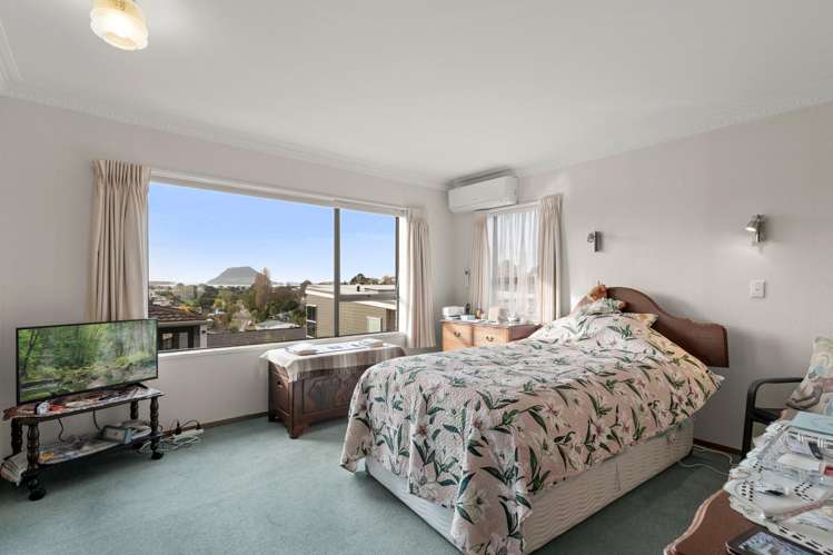 55 Hillcrest Road Otumoetai_7