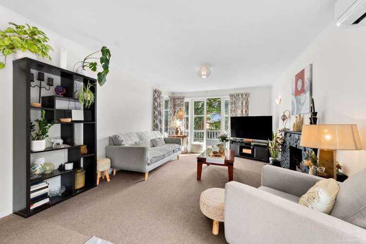 29 Paton Avenue Te Atatu South_3