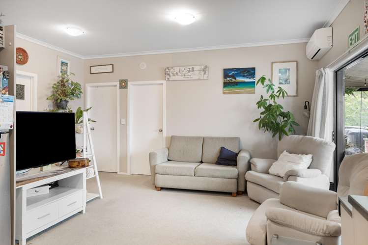 305 Main Road Tairua_27