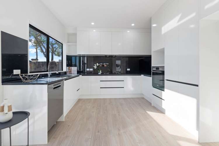 1/13 Kimpton Road Papatoetoe_2