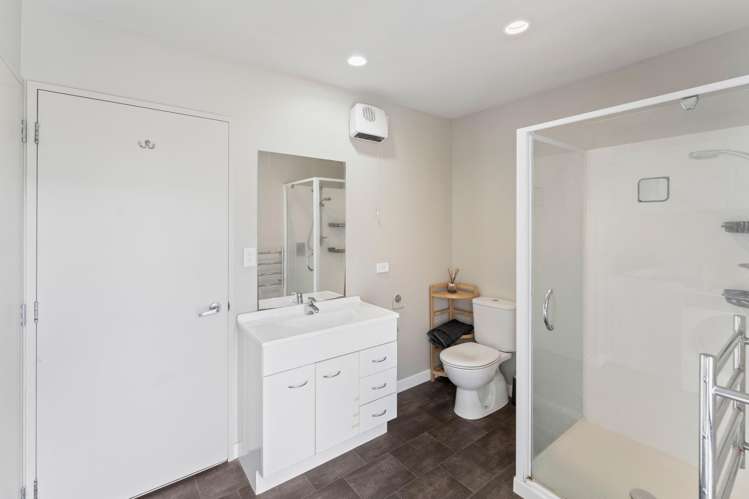 9 Gershwin Grove Stoke_10