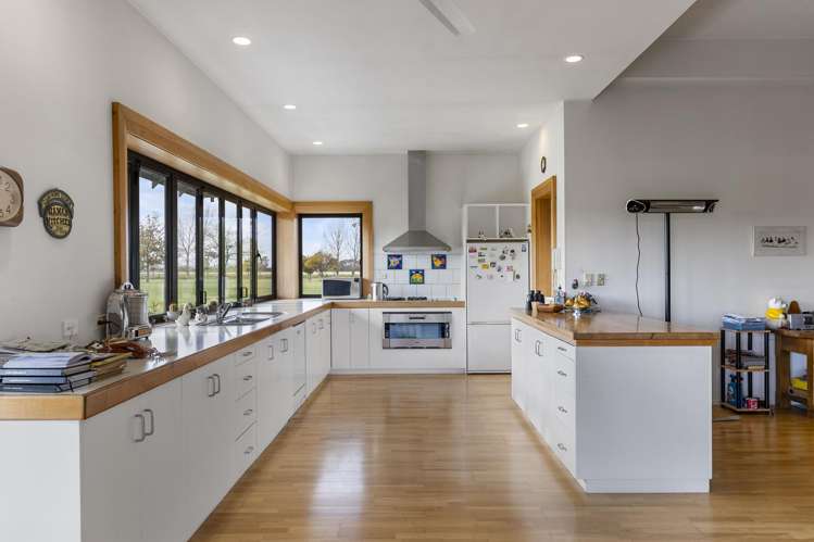 285 Paierau Road Opaki_8