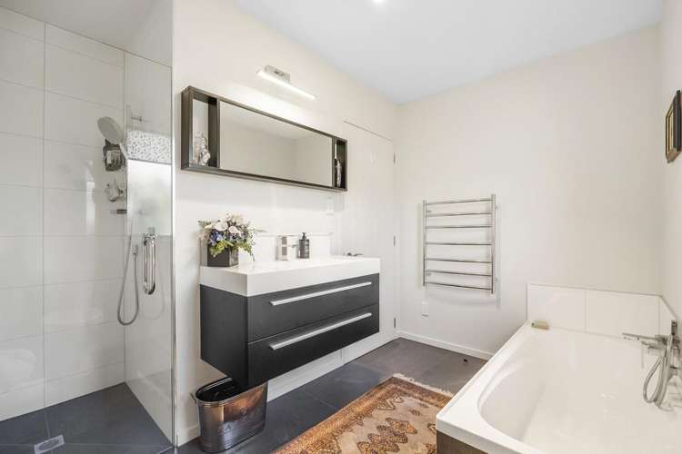 17 Awa Toru Drive Fairfield_14