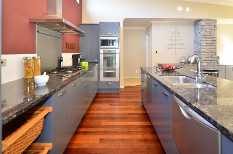 61 Regency Park Drive Gulf Harbour_13