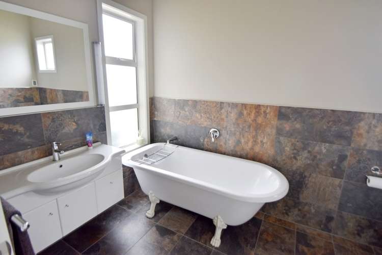 31 Rhoboro Road Twizel_12