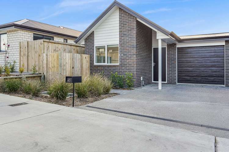 45 Waruhia Crescent Rototuna North_0