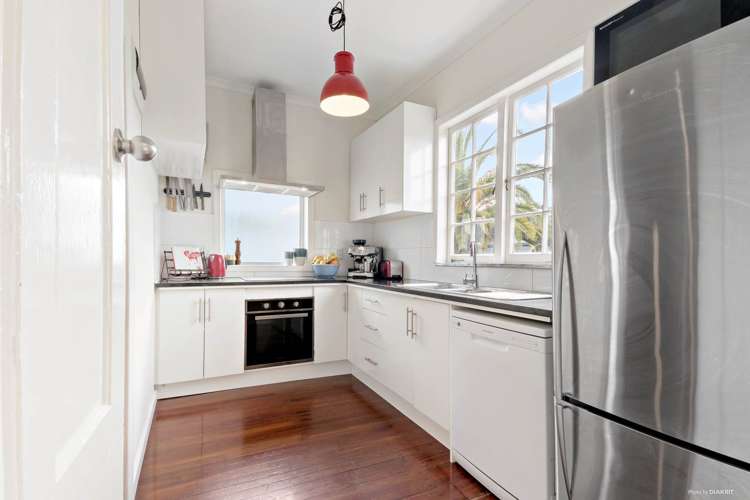 57 Brandon Road Glen Eden_3