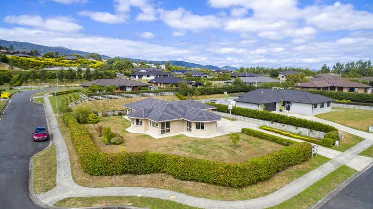 12 Opal Avenue Timberlea_21