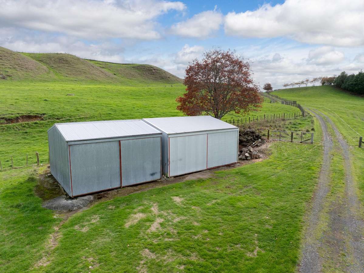 128 Tihoi Road_1
