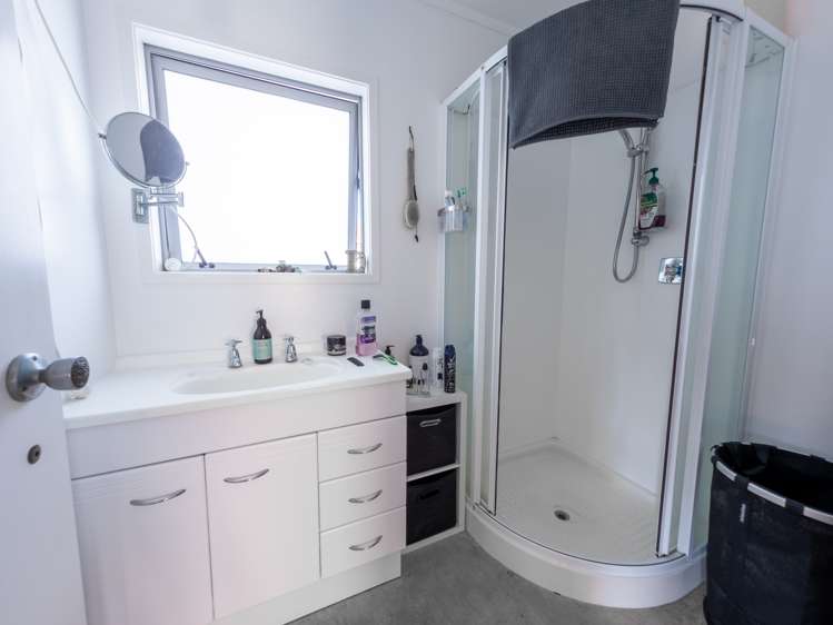 2/45 Oceanbeach Road Mount Maunganui_4