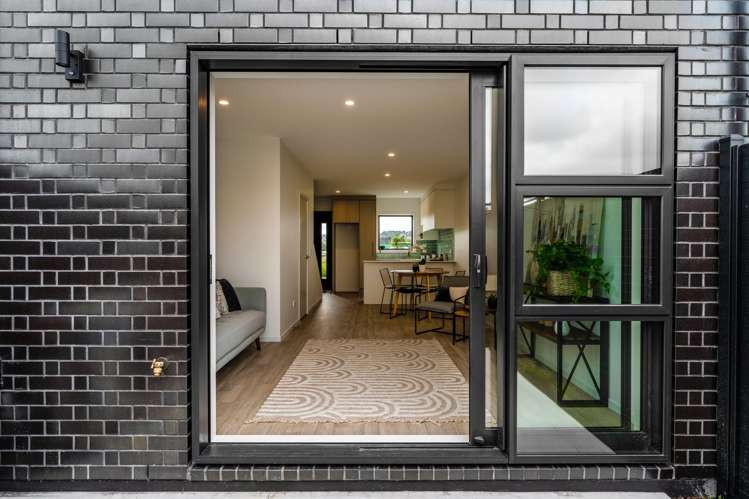 1-9 Erina Road Wiri_9