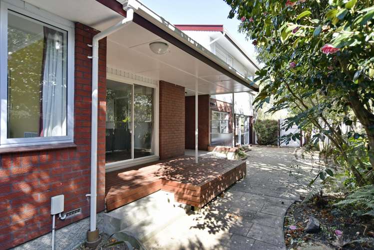 910 Avonside Drive Avondale_32