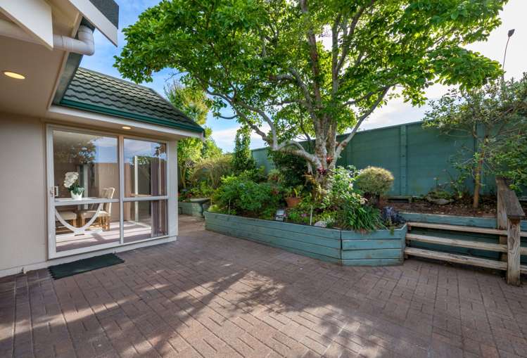 1/74 Cook Street Howick_2