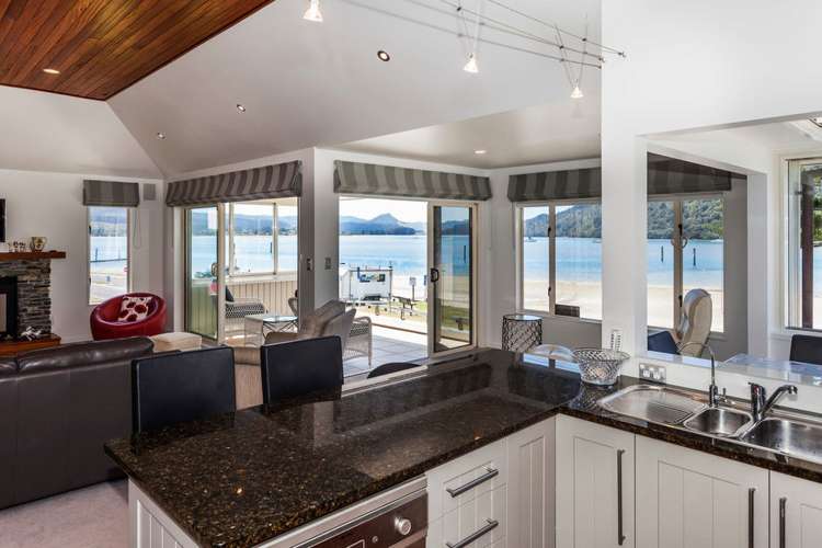 513a Beach Road Whangamata_3