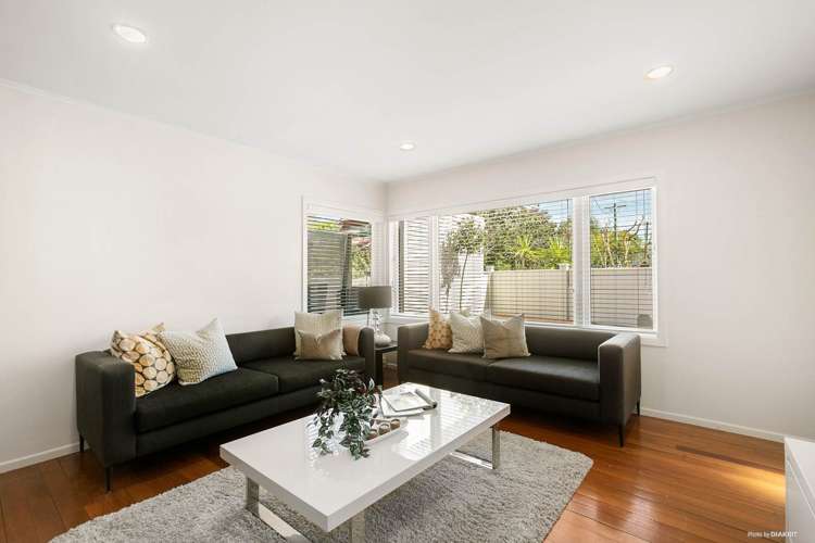 1/31 Abbotts Way Remuera_14