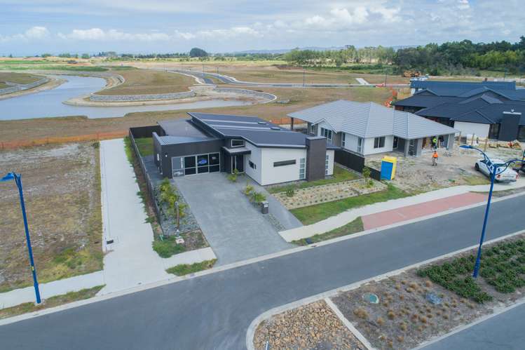 67 Stace Hopper Drive One Tree Point_17